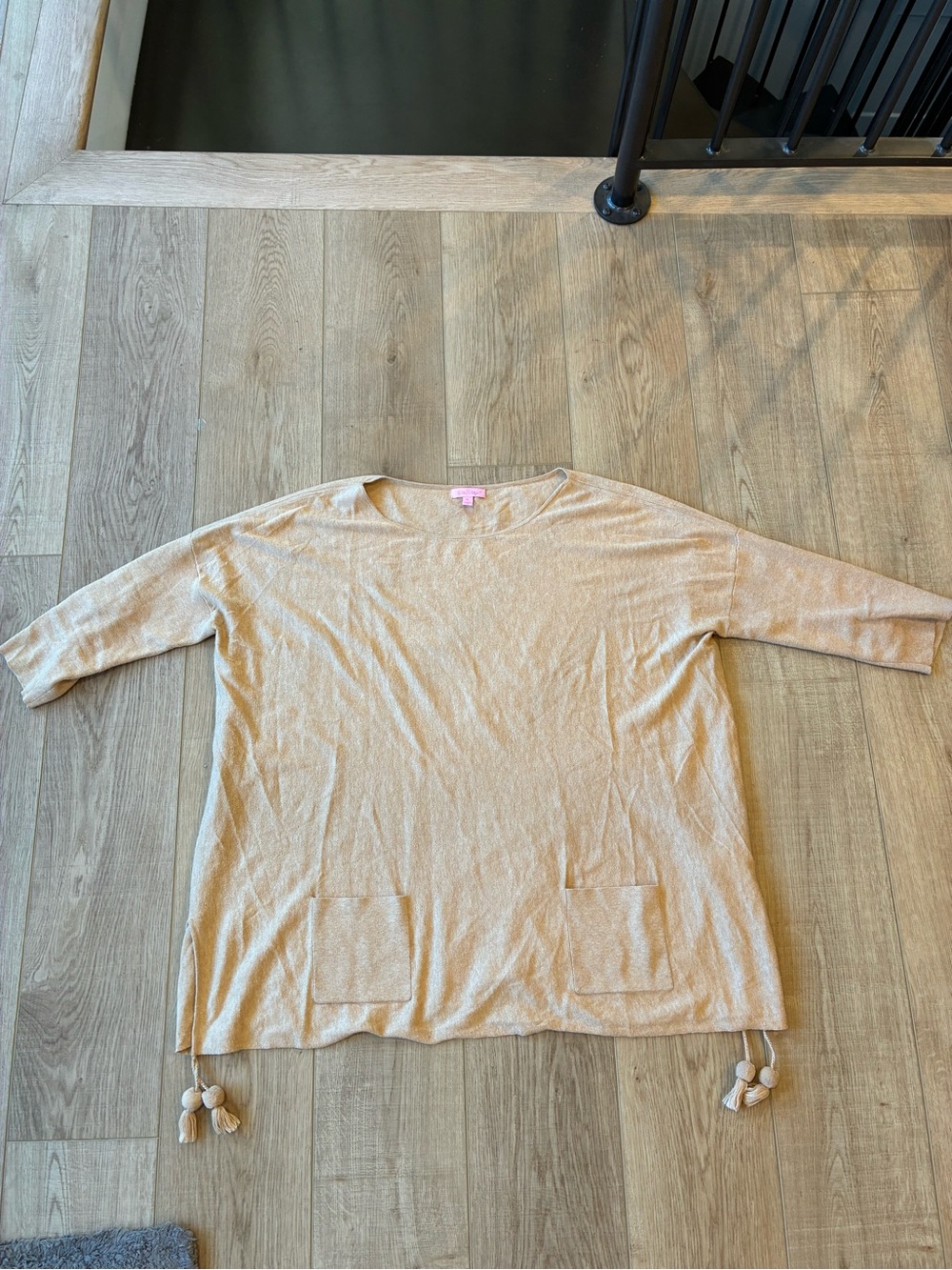 Lilly Pulitzer XL Light Tan Cotton Tunic Top with pocket and Tassel detail